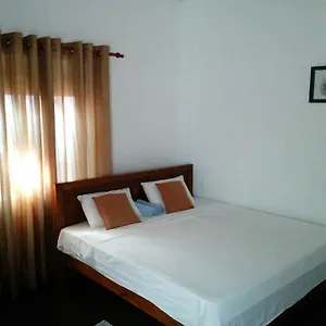 Homestay Two, Dehiwala-Mount Lavinia