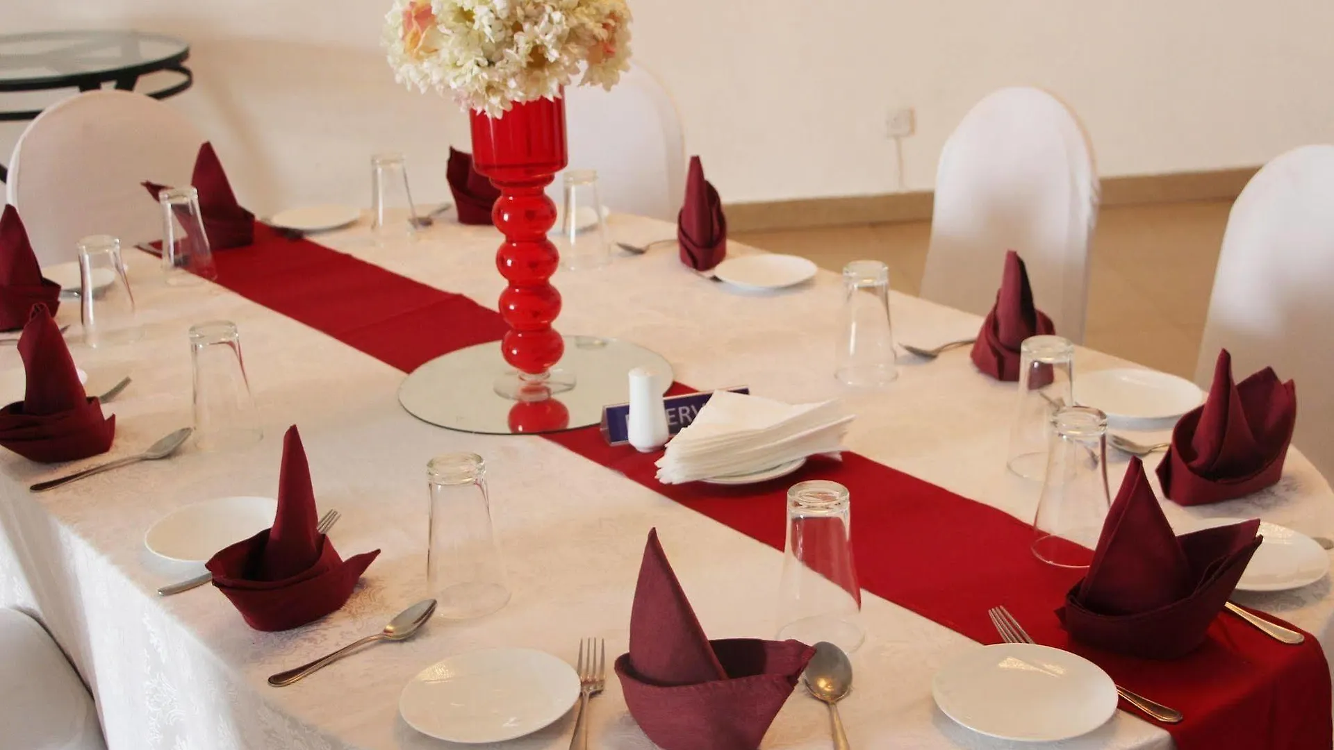 Concord Grand Hotel Dehiwala-Mount Lavinia 3*,
